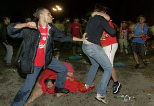 ScouseFansFight_468x325